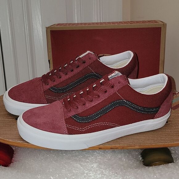 New Vans UA Old Skool Heavy Textures Pomegranate / True White Shoes Men 9 W 10.5 - Picture 1 of 11